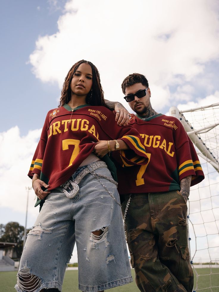 Football Jerseys & Sets